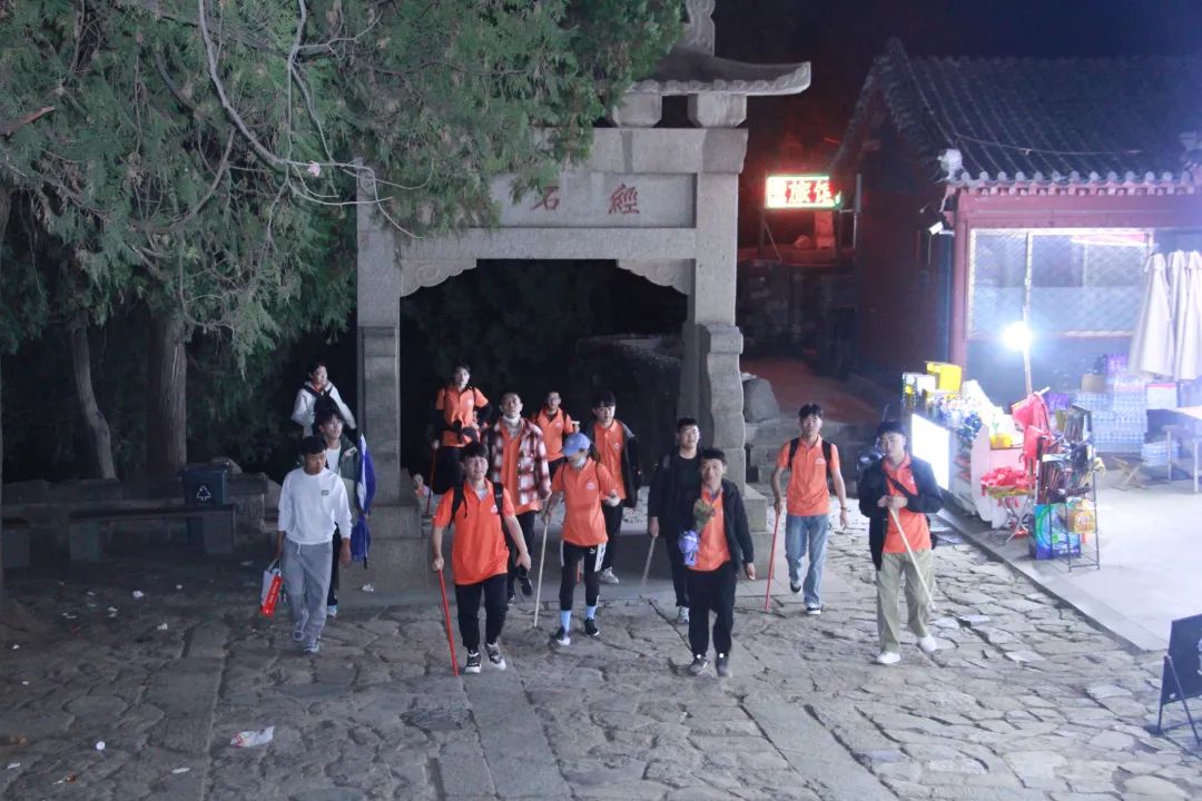 我們一起，頂峰相見(jiàn) 